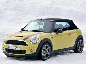 Mini Cooper S Cabrio 2009 года